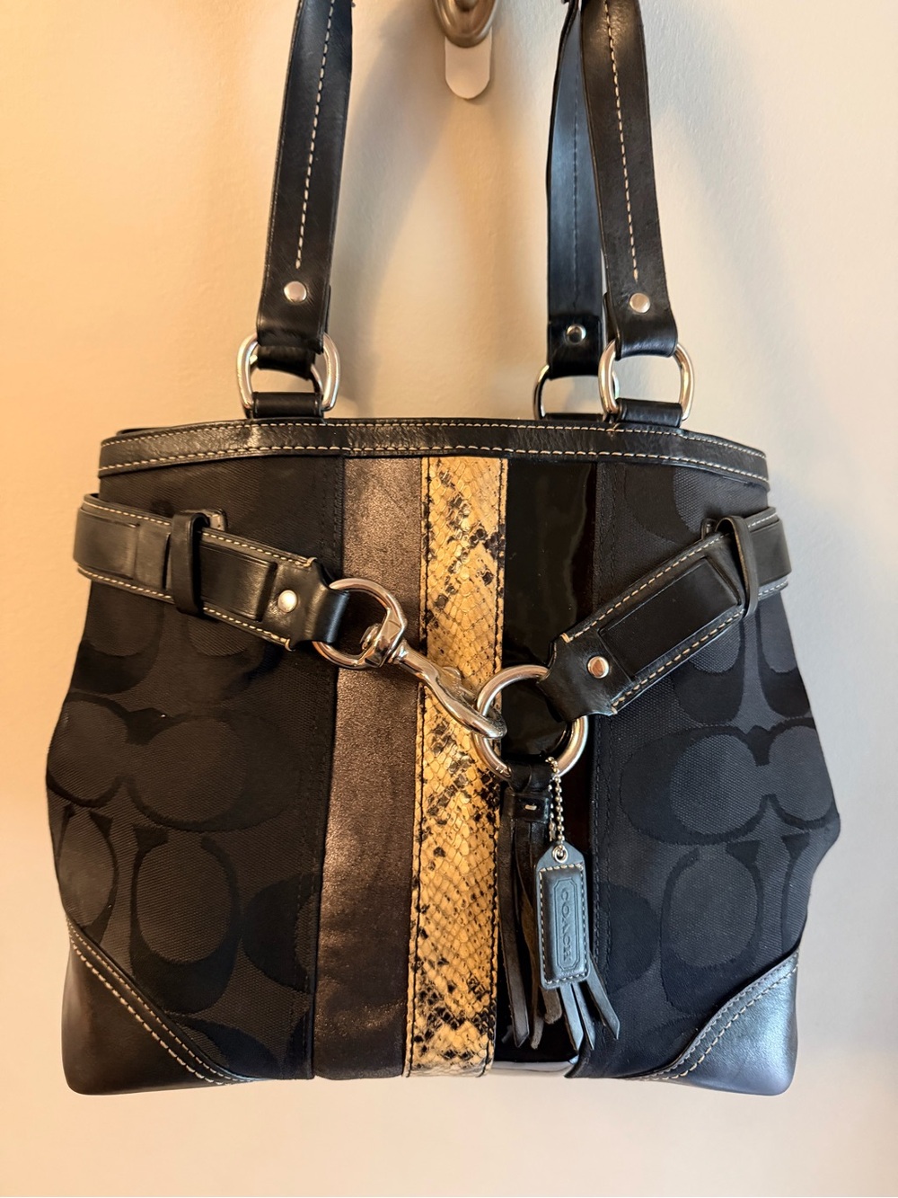 Vintage Coach Black Bucket Tote Bag with cream Snakeskin Stripe